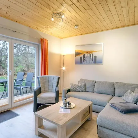 Ferienhaus 30 *