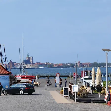 Ferienhaus 30 * Altefähr