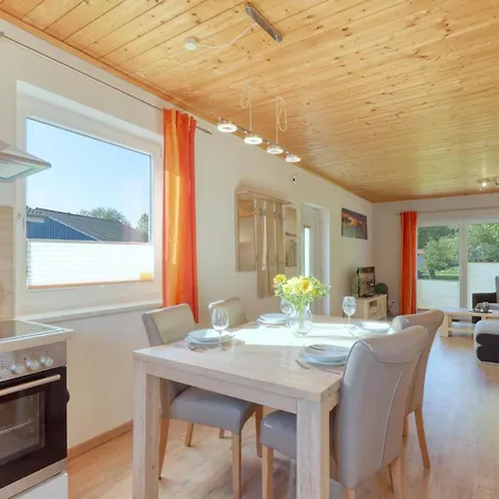 Ferienhaus 30 Altefähr